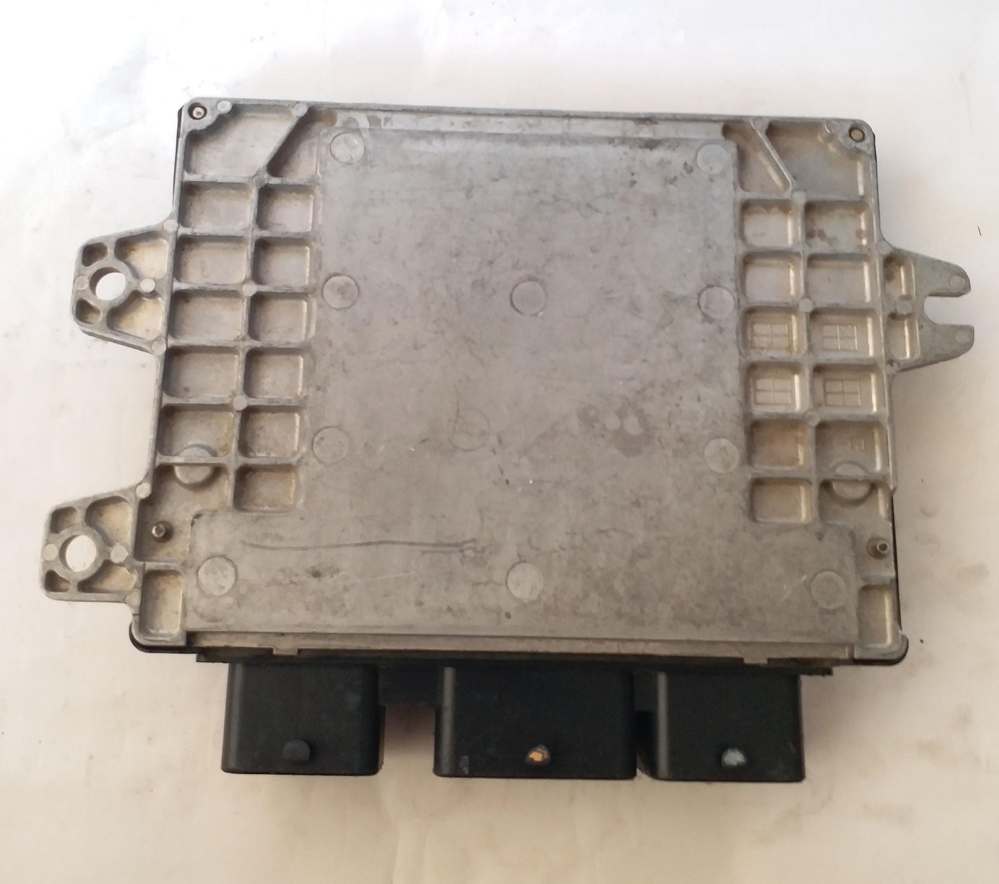Nissan Cube engine control unit ECU ECM A56-Y68 A56-Y68T705621 JDM used tested