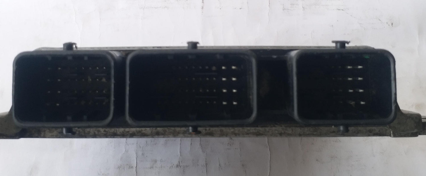 Nissan Cube ECU ECM A56-Y68 A56-Y68TF26X1 engine control unit
