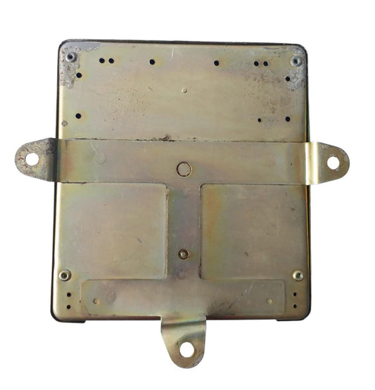 Mitsubishi Delica ECU MD303115 E2T63171 2.4L 4G64 Petrol