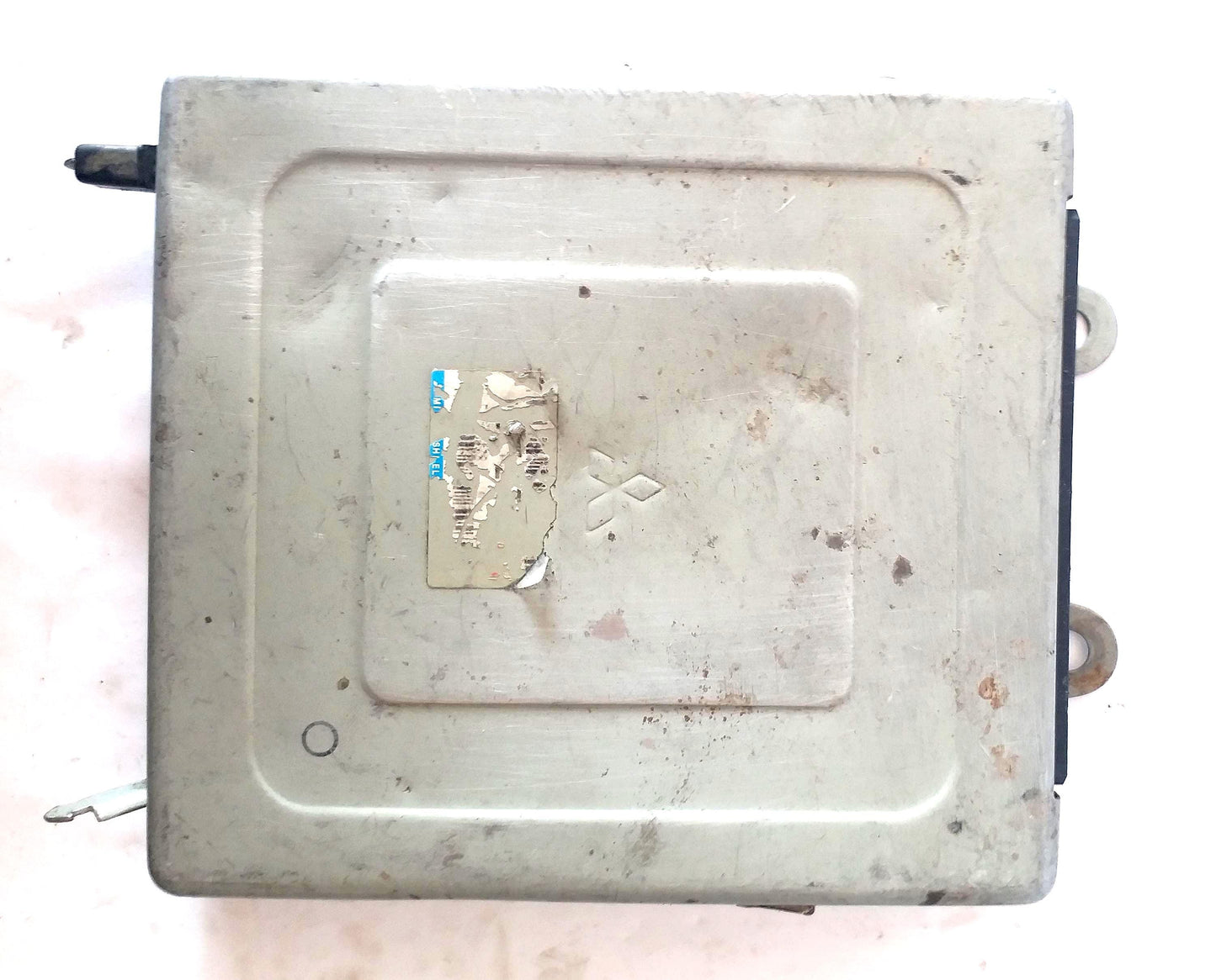 Mitsubishi Space Wagon 1997 Mk2 ECU ECM MD323551 ET265478