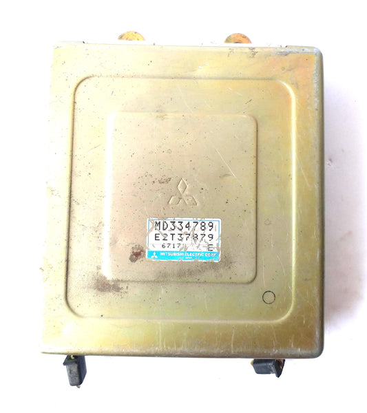 96 Mitsubishi RVR 2.0L DOHC Turbo ECU MD334789 E2T37879