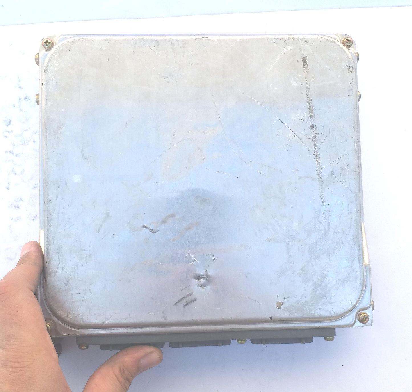 Hino Large Size Car Engine Control Unit ECU ECM 89560-6440A 9727580-168-1