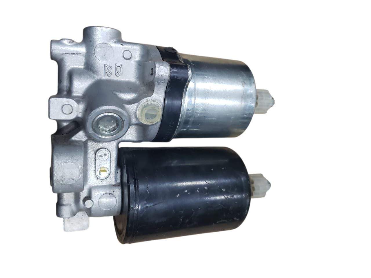 Toyota Prius ZVW30 ABS brake booster pump actuator 47070-47050 JDM