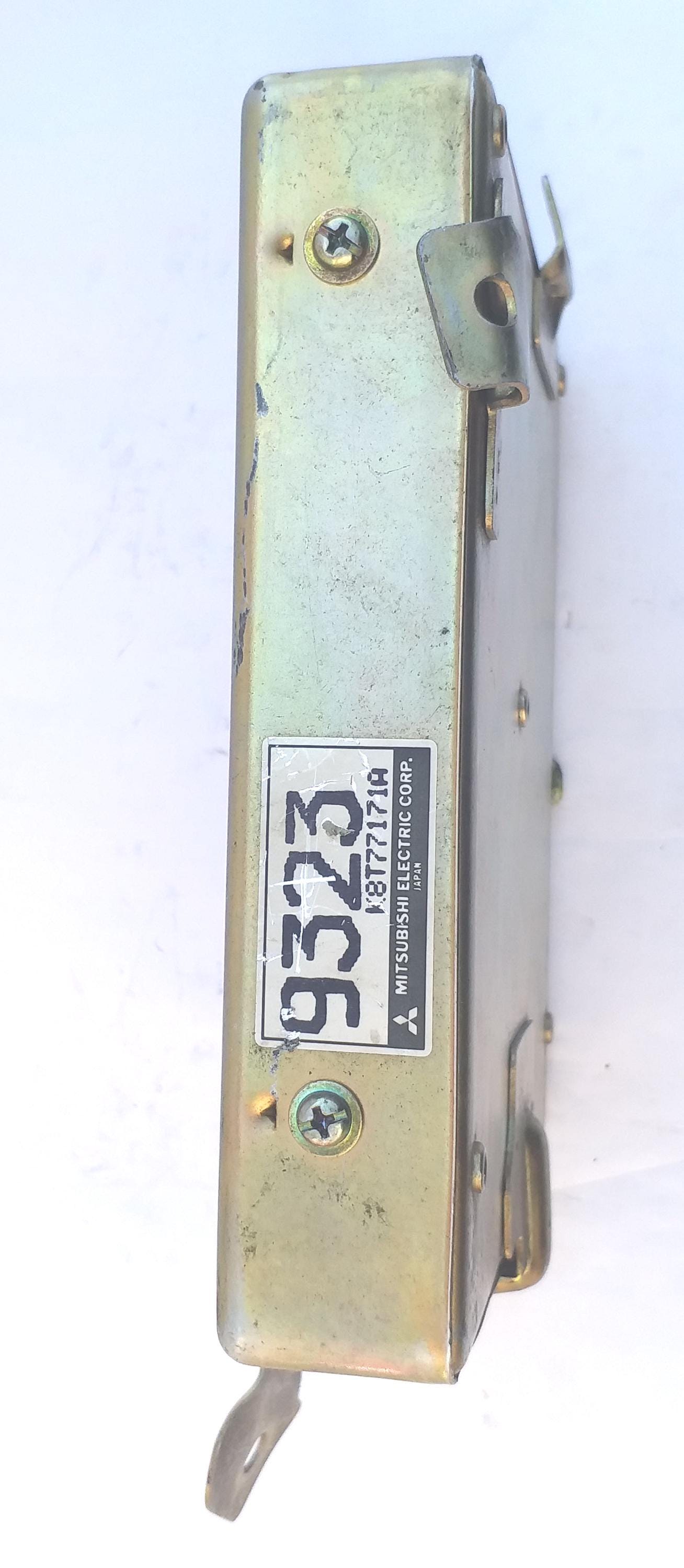 Mitsubishi Pajero 4D56 Engine Control Unit ECU ECM MD119323