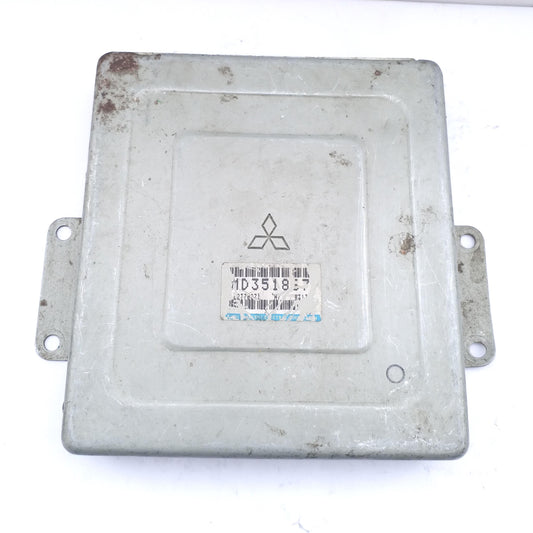 Mitsubishi RVR GF-N61W Engine Control Unit ECU MD351867 Used