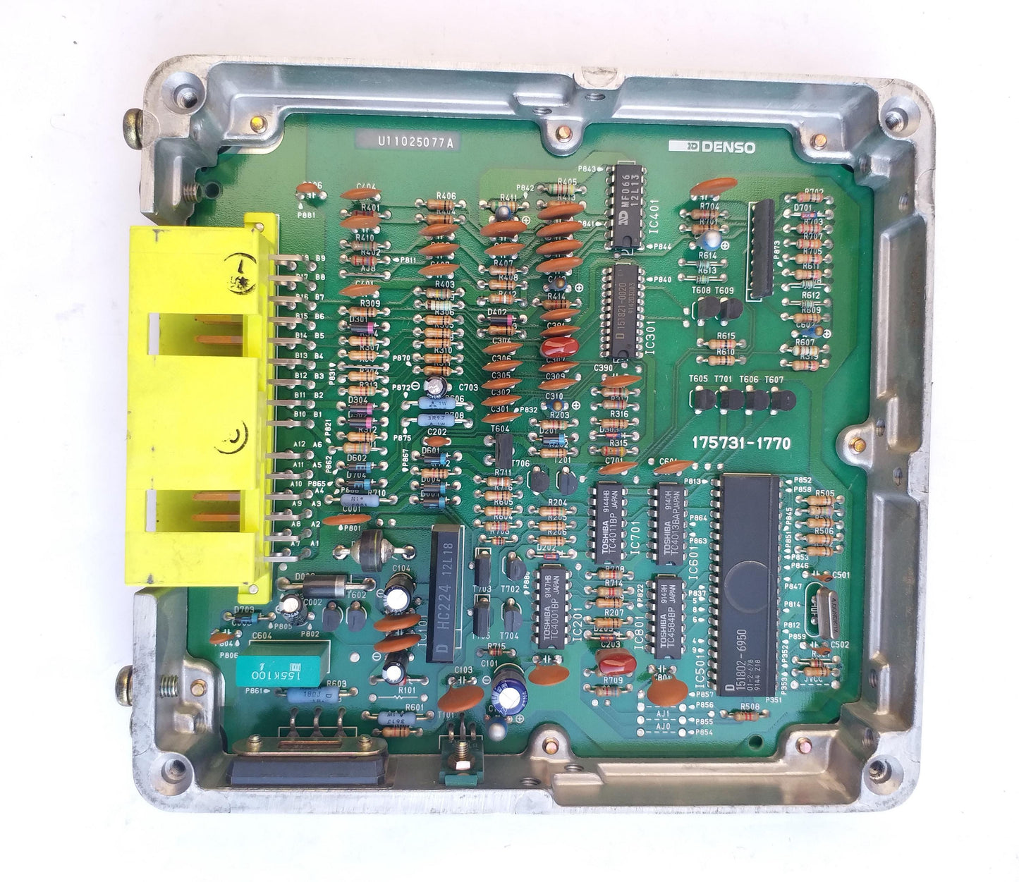 Toyota Daihatsu Applause Engine Control Unit ECU ECM 89660-87102B 175731-1770