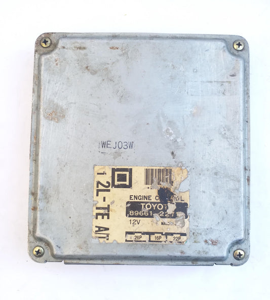 Toyota Mark II LX90 2L-TE Engine Computer ECU 89661-22710 F1719-22032