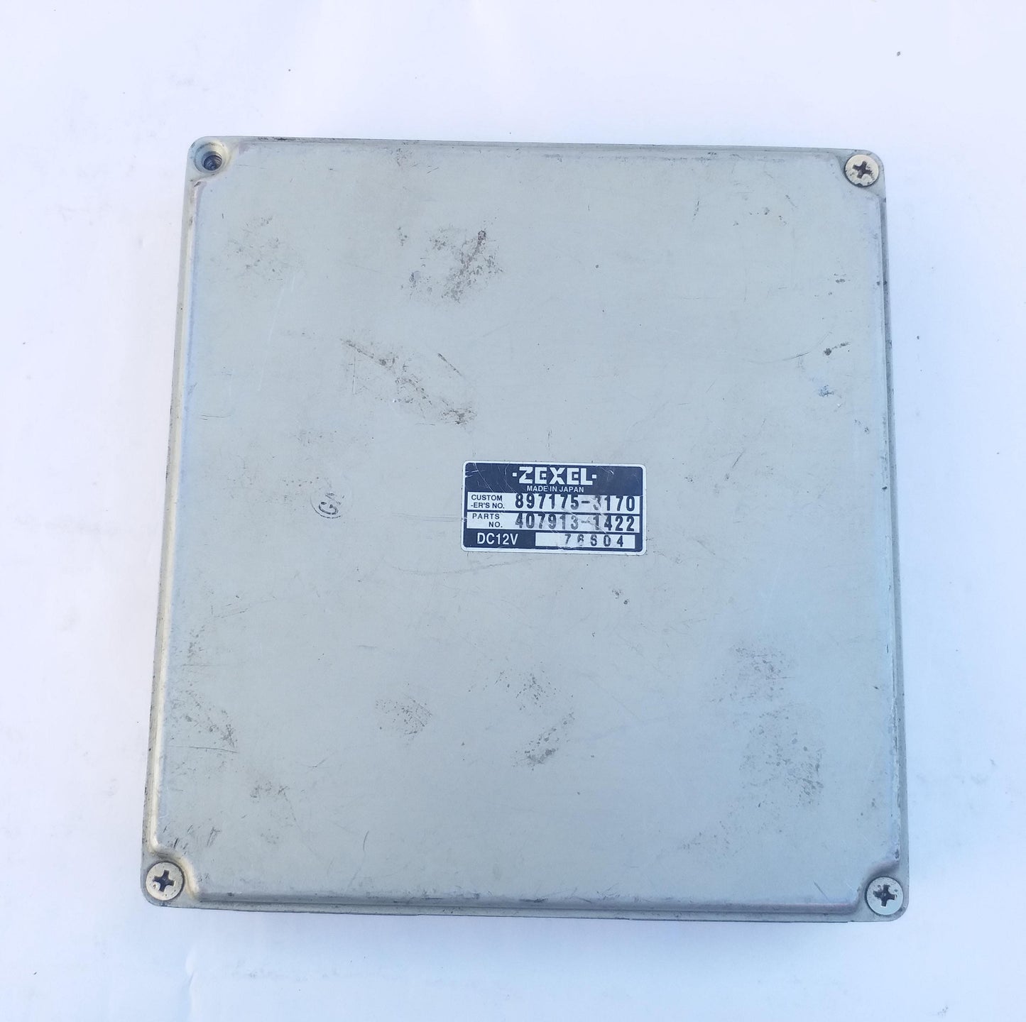 ISUZU Wizard Engine Control Unit ECU 897175-3170 407913-1422