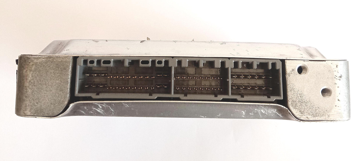 Toyota Hilux Engine ECU Automatic 2.4L 2LTE 89661-35700