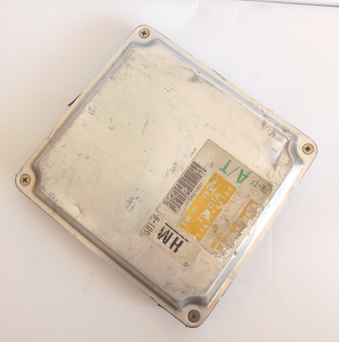 Toyota Hilux Engine ECU Automatic 2.4L 2LTE 89661-35700