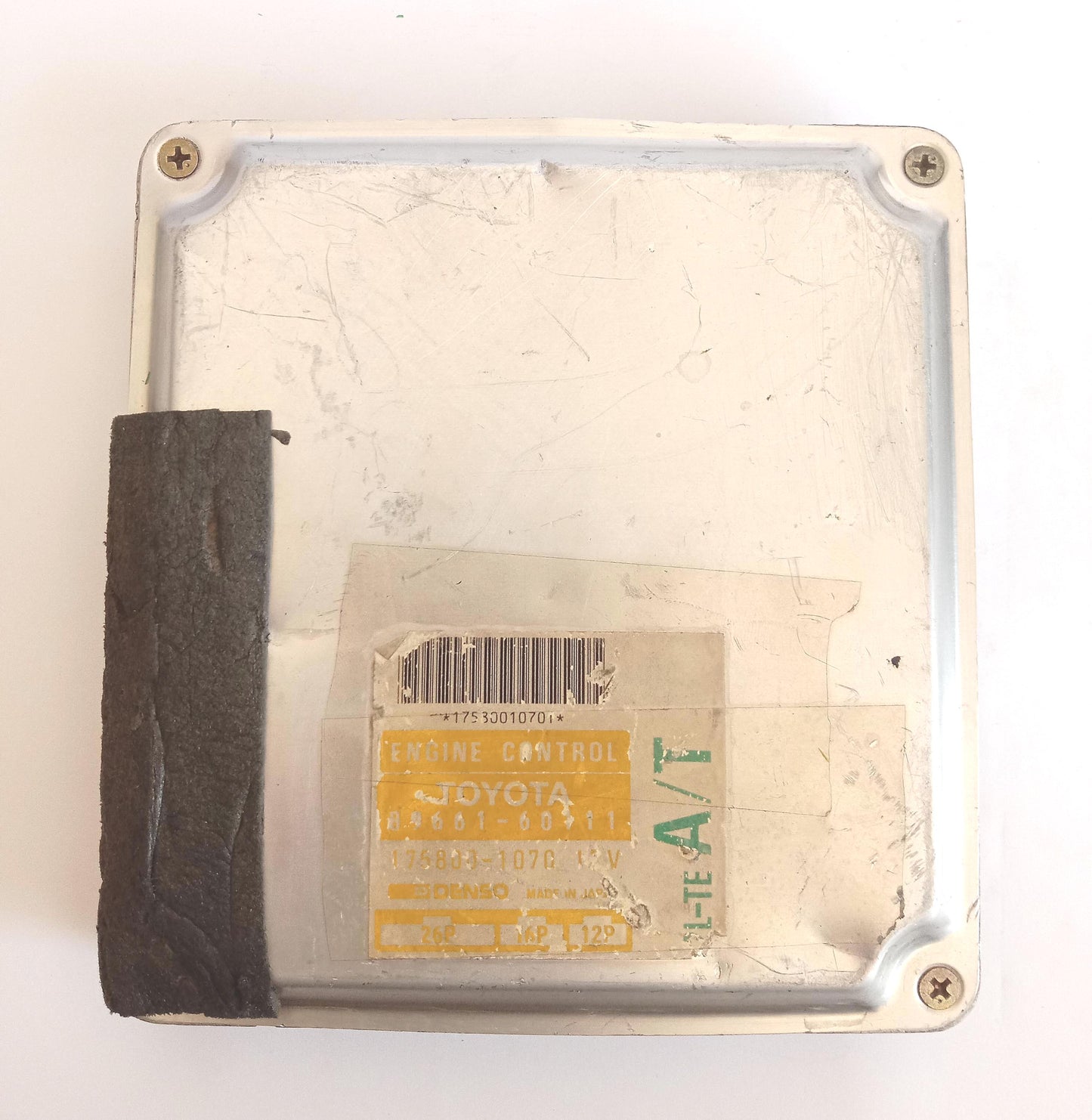 Toyota Land Cruiser Prado LJ78G Engine Control Unit ECU 89661-60111