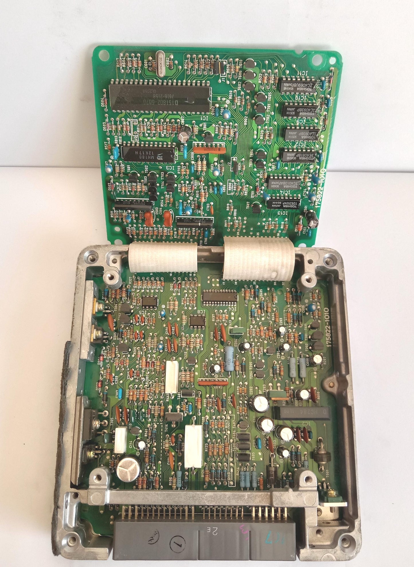 Toyota Land Cruiser Prado LJ78G Engine Control Unit ECU 89661-60111
