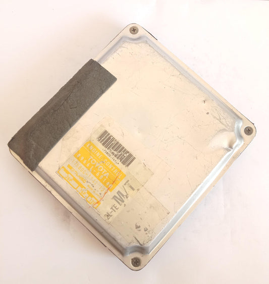 Toyota Land Cruiser Prado LJ78 Engine Control Unit ECU M/T 89661-60140