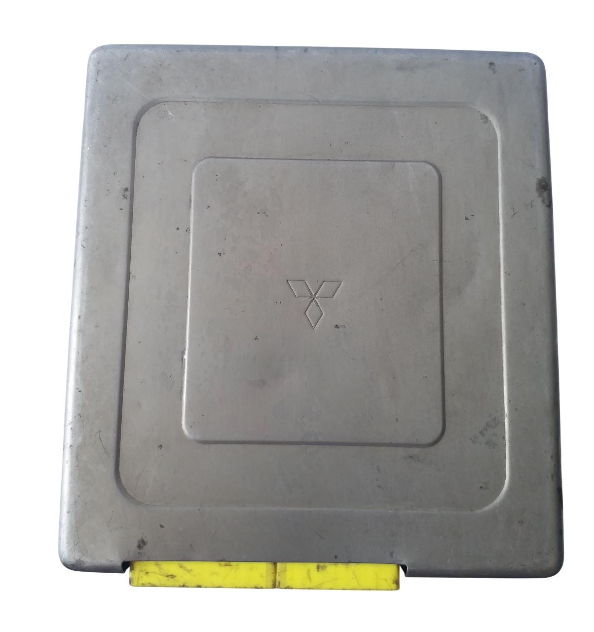Suzuki Escudo TA01W Engine Control Unit ECU ECM PCM 33920-59B60 E2T42781