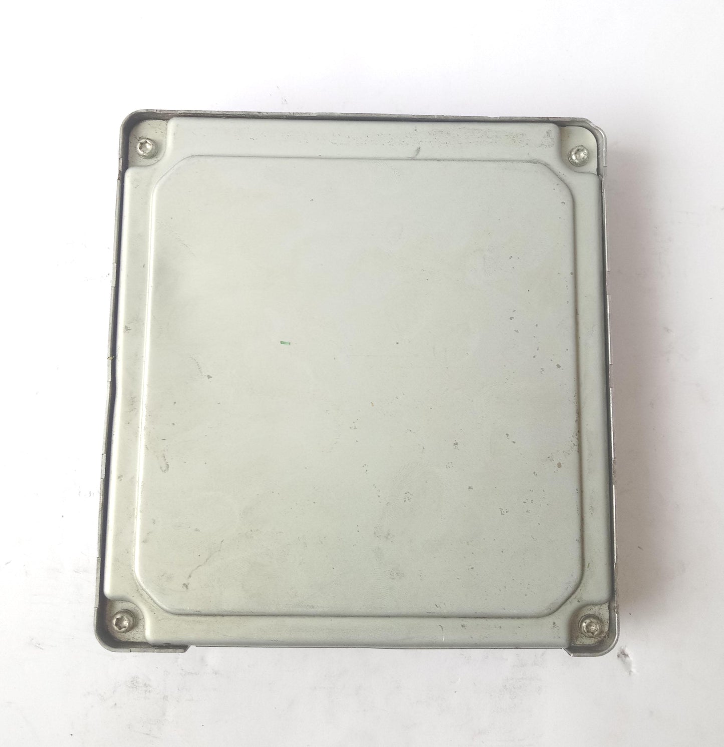 Toyota Porte CBA-NNP10 Engine Control Unit ECU 89661-5C321 JDM Used