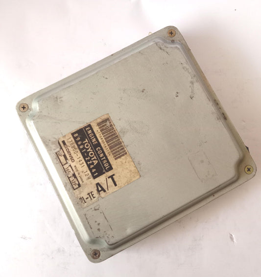 Engine Control Module TOYOTA 2L-TE Diesel 89661-22441 JDM Used
