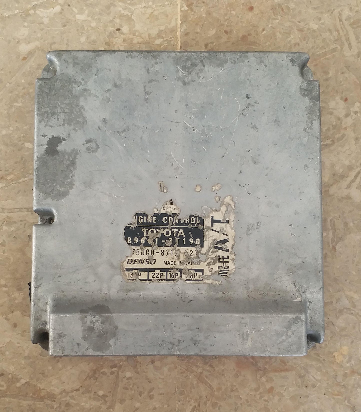 Toyota Mark II Qualis MCV21W Engine Control Unit ECU 89661-3T190 JDM Used