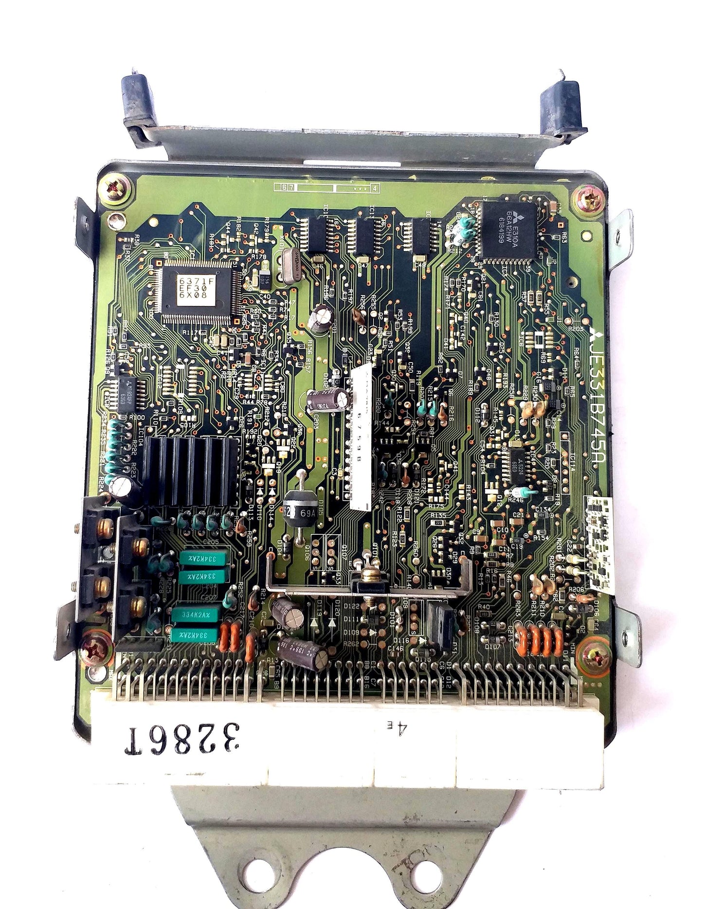Mitsubishi Carisma Z10 Engine Control Unit ECU MD329098 E2T63286