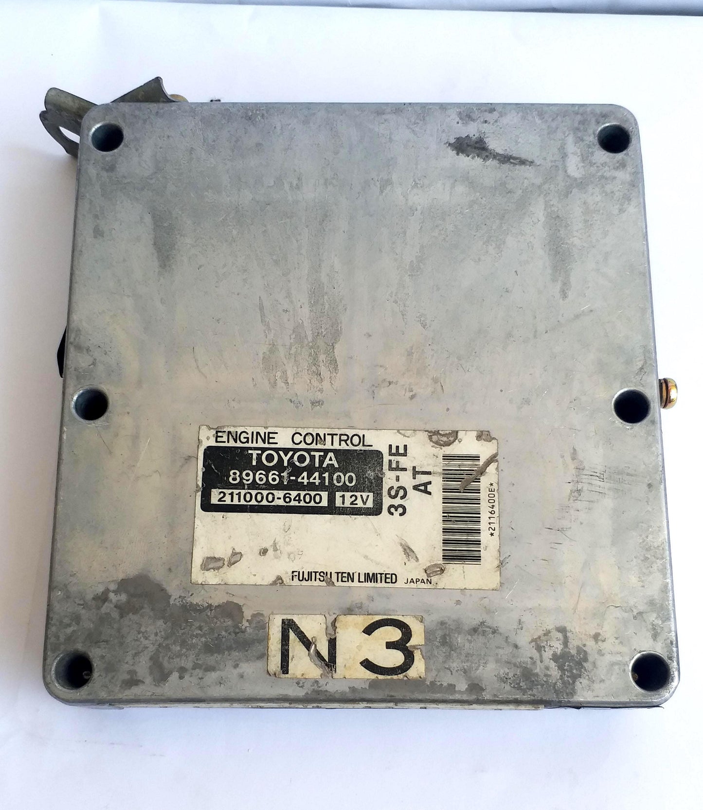 Toyota Ipsum Gaia CXM10 3S-FE A/T Engine Control Unit ECU 89661-44100 Used