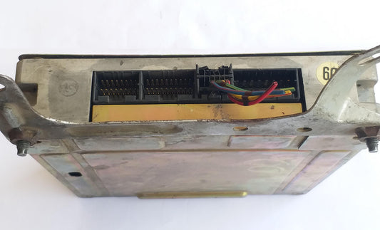 Nissan Cedric Y31 / Gloria Y31 VG20 VG20E A18-000N71 2371010V Engine ECU Control Unit Used
