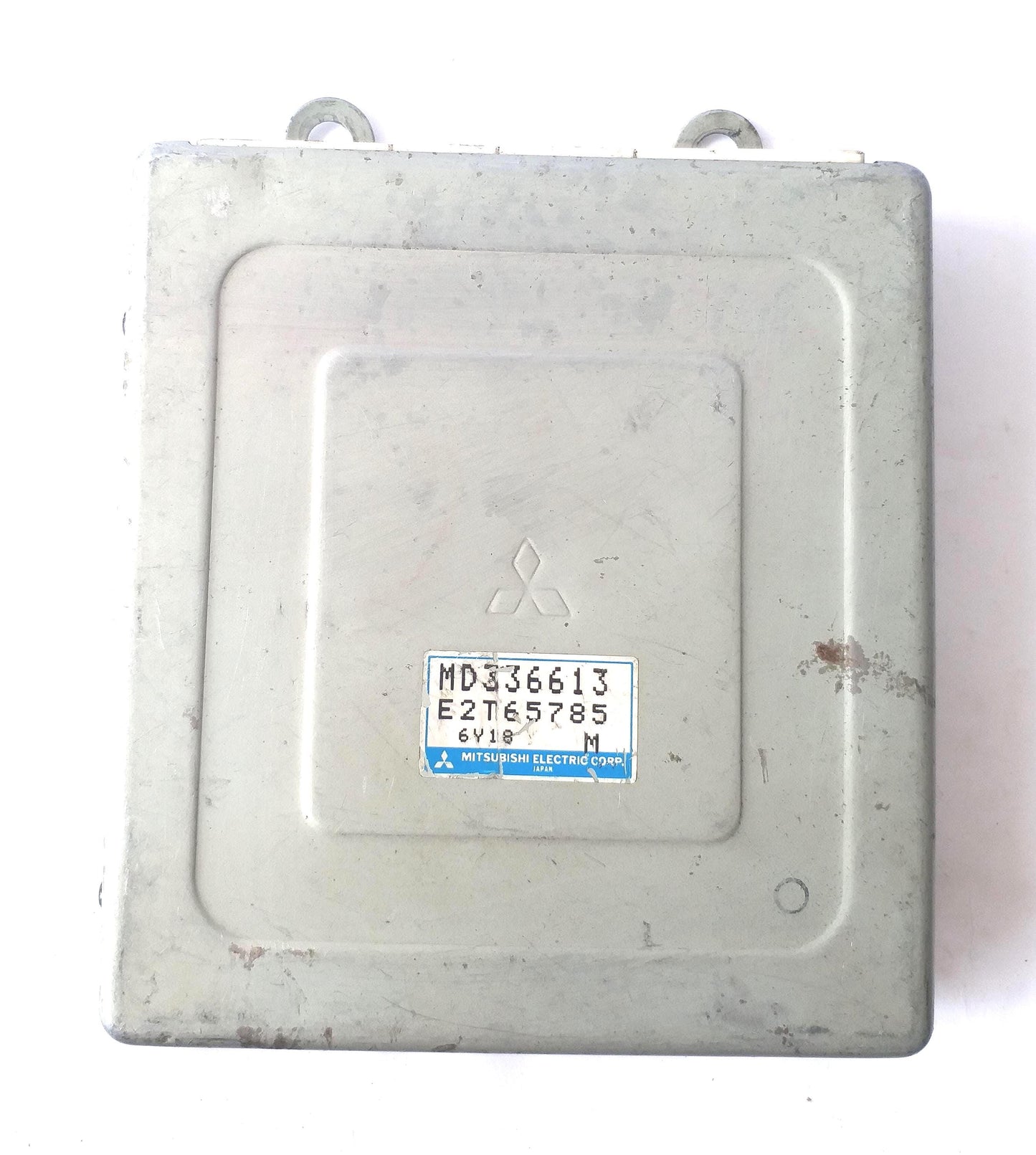 Mitsubishi Mirage CJ1A Engine Control Unit ECU ECM MD336613 E2T65785