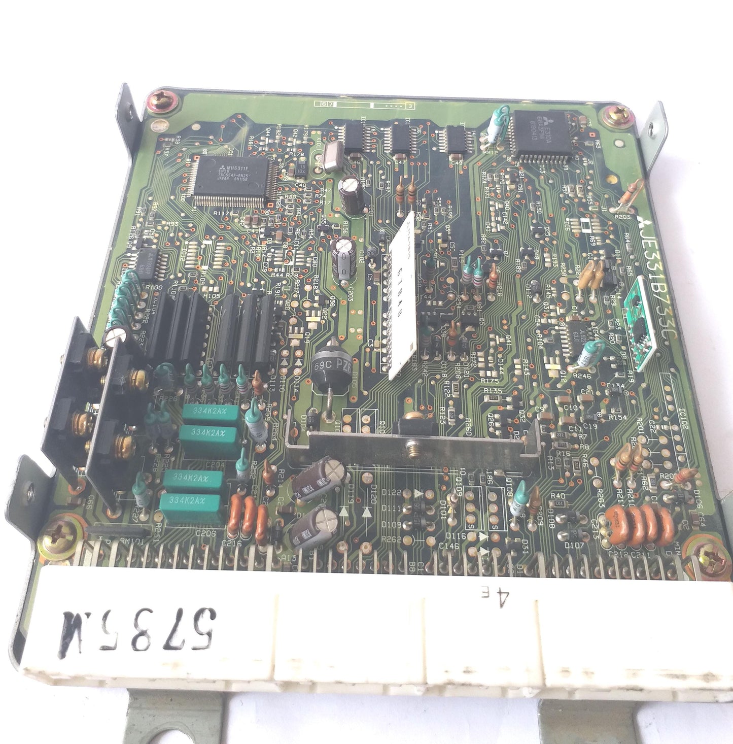 Mitsubishi Mirage CJ1A Engine Control Unit ECU ECM MD336613 E2T65785