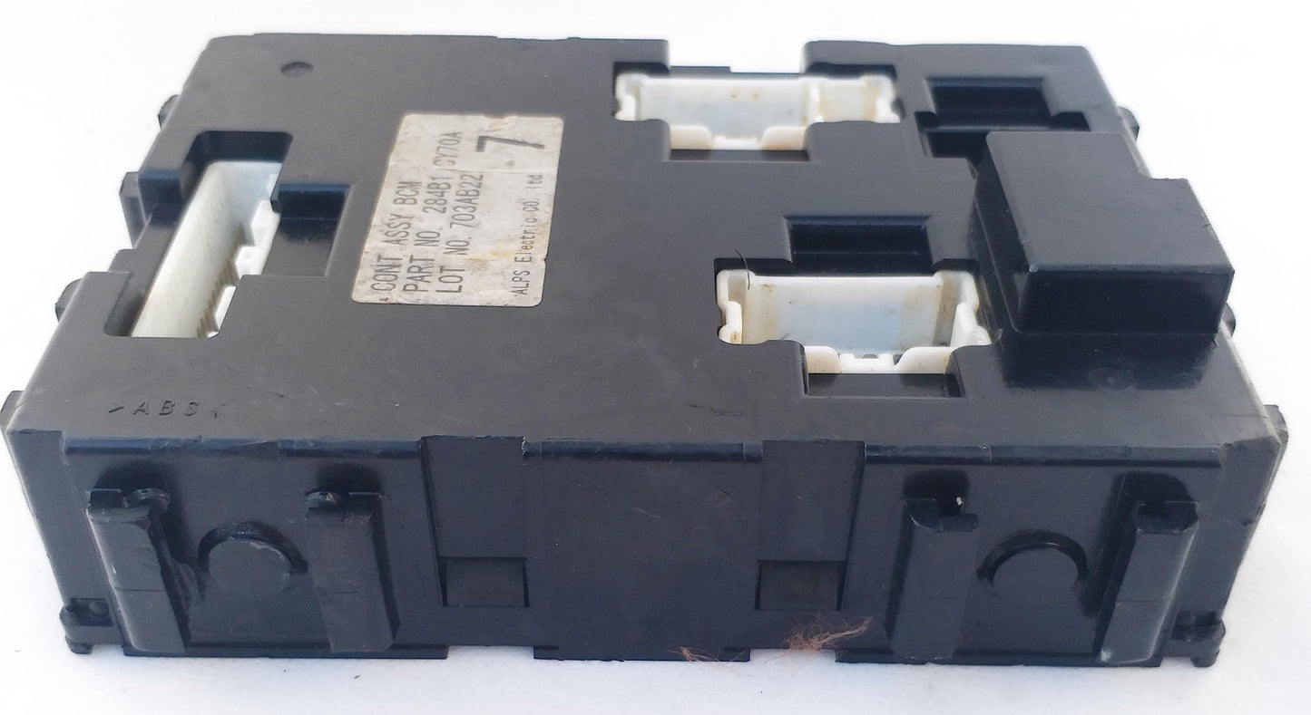 Nissan Serena NC25 Control Unit / Computer ECU 284B1-CY70A OEM JDM Used