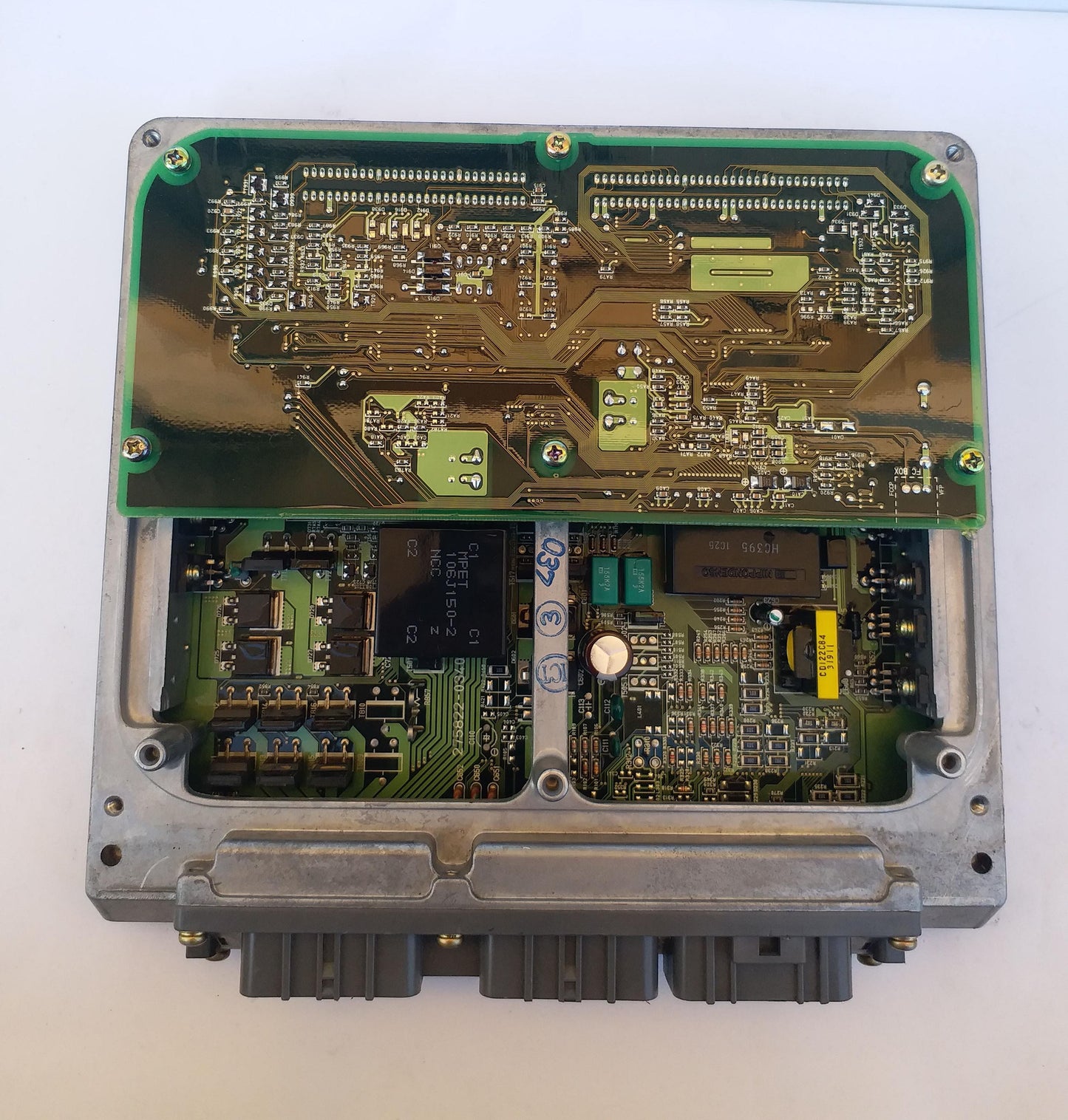 Engine Control Unit ECU ECM R4-11-22 89560-4216A 275800-0373 89560-6450A