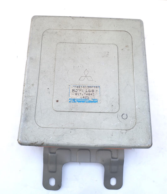 Mitsubishi Mirage 1996 E-CJ1A Transmission Computer ECU ECM MD761689 Used