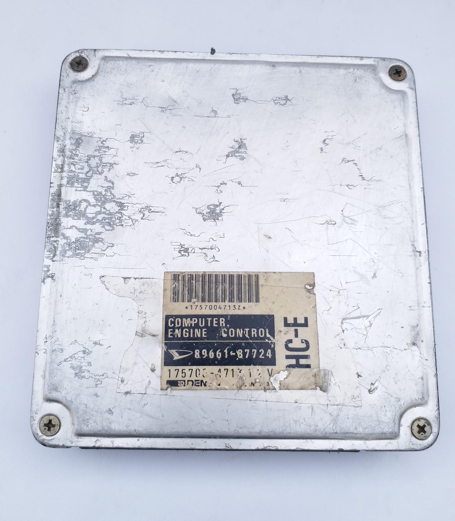 Daihatsu Charade Engine Computer ECU ECM 89661-87724 175700-4712 JDM Used