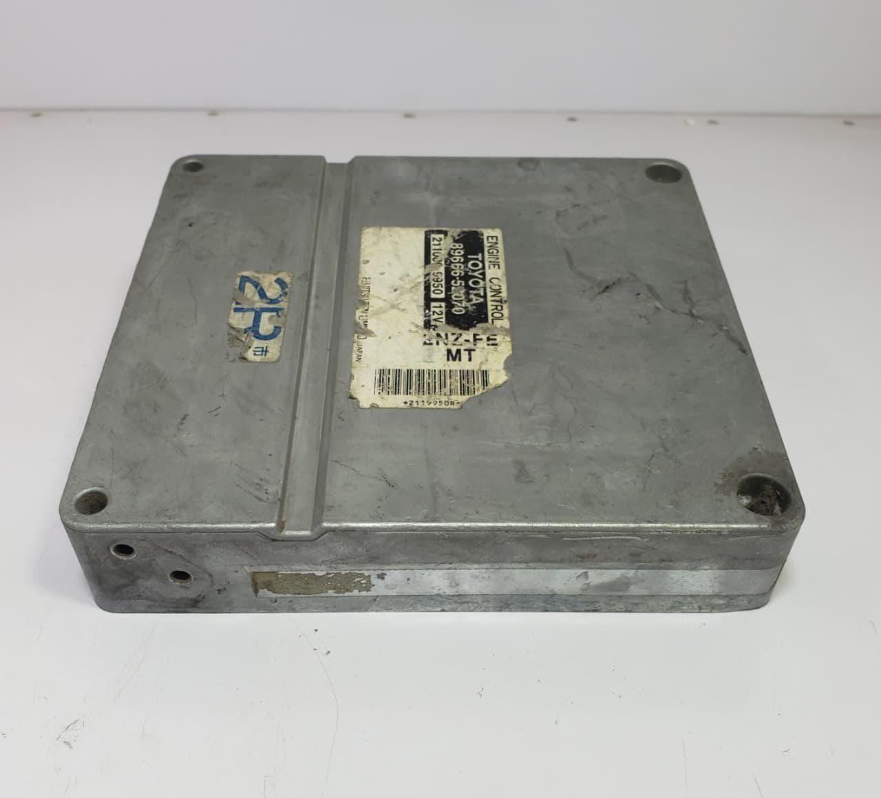 Toyota Vitz NCP10 1999-2005 Engine Control Computer ECU 89666-52070 2NZ OEM Used