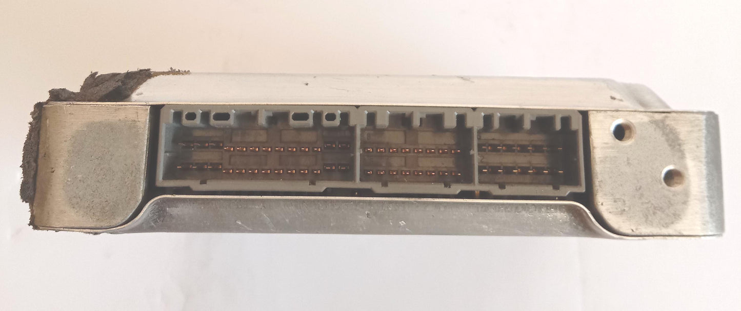 Toyota Land Cruiser Prado LJ71 Engine Control Unit ECU 2L-TE 89661-60131