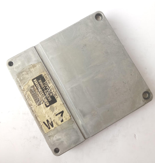 TOYOTA Porte Engine Control Unit ECU 2010 DBA-NNP11 89661-52M30 212000-5540