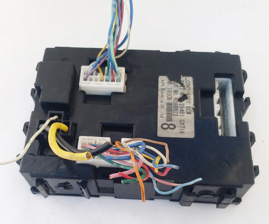 Nissan Serena CC25 Control Unit / Computer ECU 284B1-CY71A OEM JDM Used