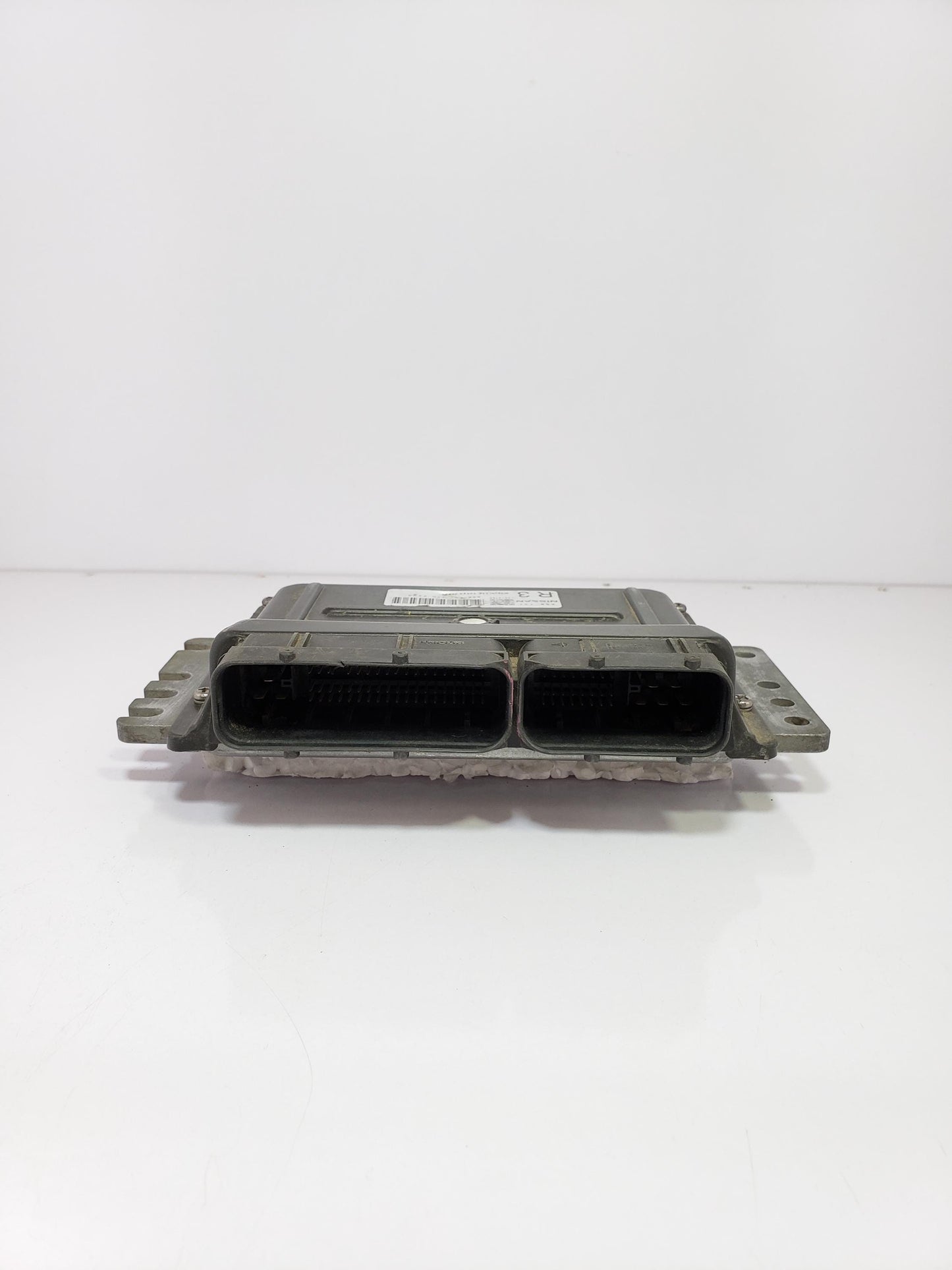 Nissan Wingroad UA-WFY11 ECU ECM Engine Control Module A56-T37A2H3409 Used