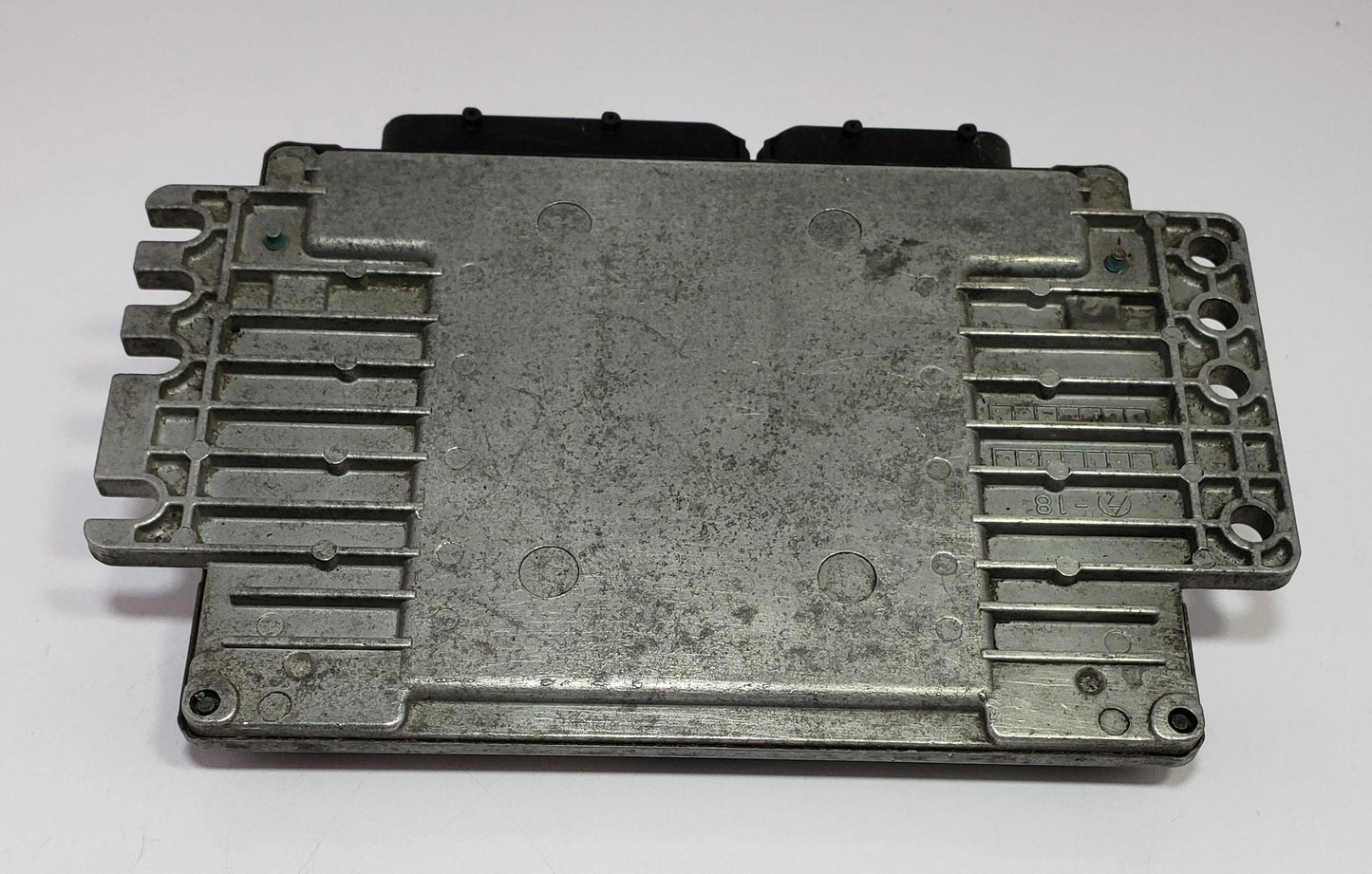 Nissan March Engine Control Unit ECU ECM A56-Y77 A56-Y77 A56-Y77TD87112 JDM Used