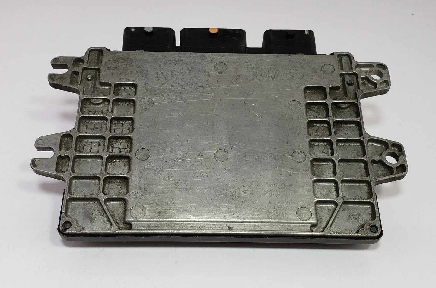 JDM Nissan C25 Serena MR20DE 2.0L A/T ECU ECM A56-Z90 Y56 Suzuki Landy A56-Z90 Y646808