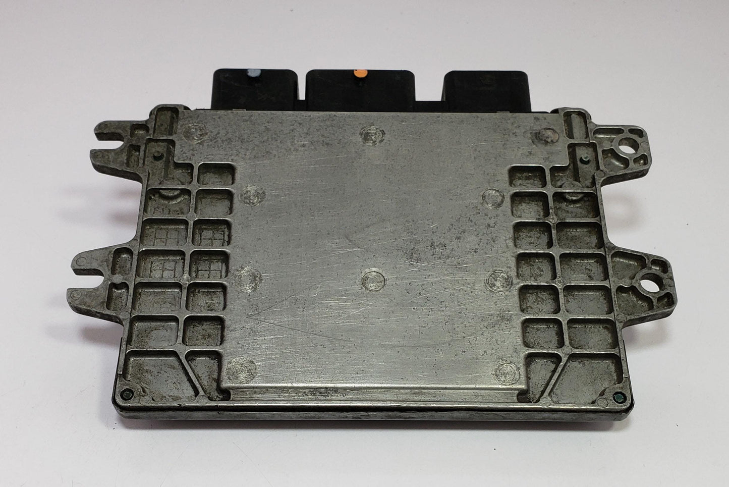 Nissan Serena MK3 C25 2005-2010 Engine Control Unit ECU 2.0 MR20 A56-Z91 Y988728 JDM Used