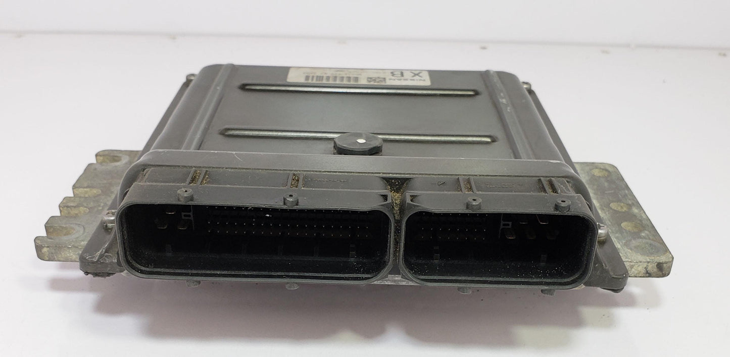 Nissan Elgrand E51 VQ35DE A/T Engine Control Unit ECU MEC33-520 B1 ECM MEC33-520B13X03 JDM Used
