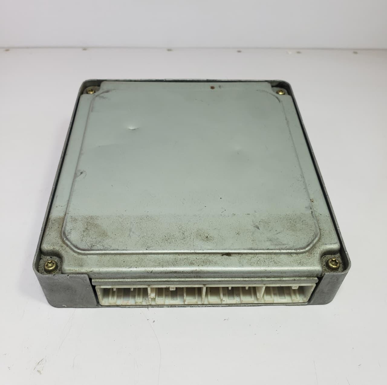 Toyota Vitz NCP10 1999-2005 Engine Control Computer ECU 89666-52070 2NZ OEM Used