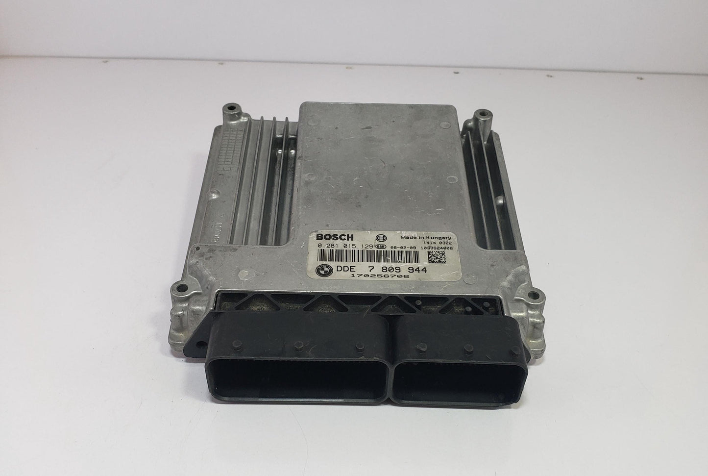BMW Engine Control Unit ECM Bosch DDE 0281015129 7809944