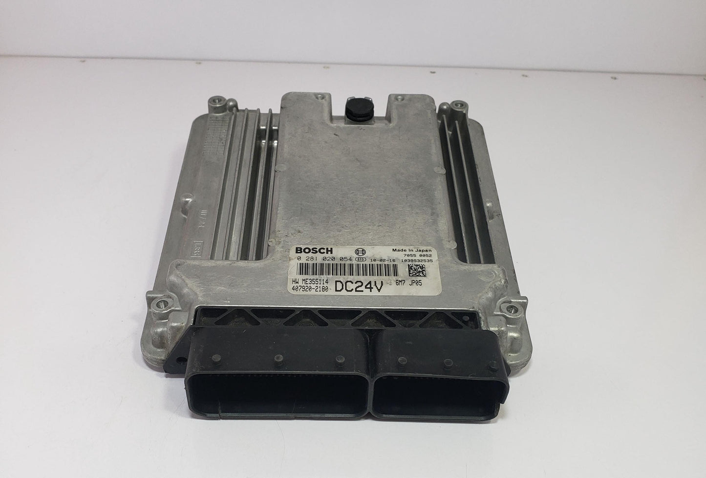 Excavator Engine Controller ECU 4M50 0281020054 ECM Control Module