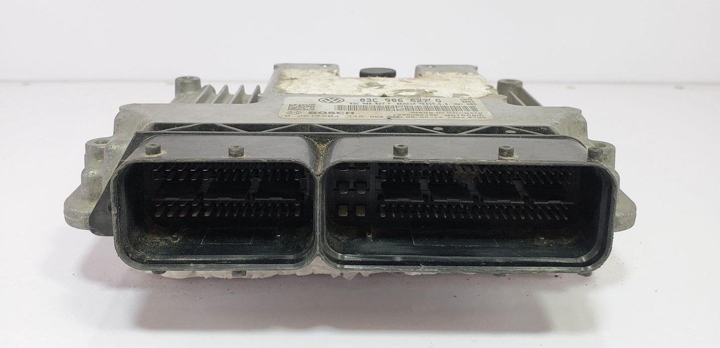 VW Golf 1.4 TSI Engine ECU Bosch 0261S04348 03C906027G MED17.5.5