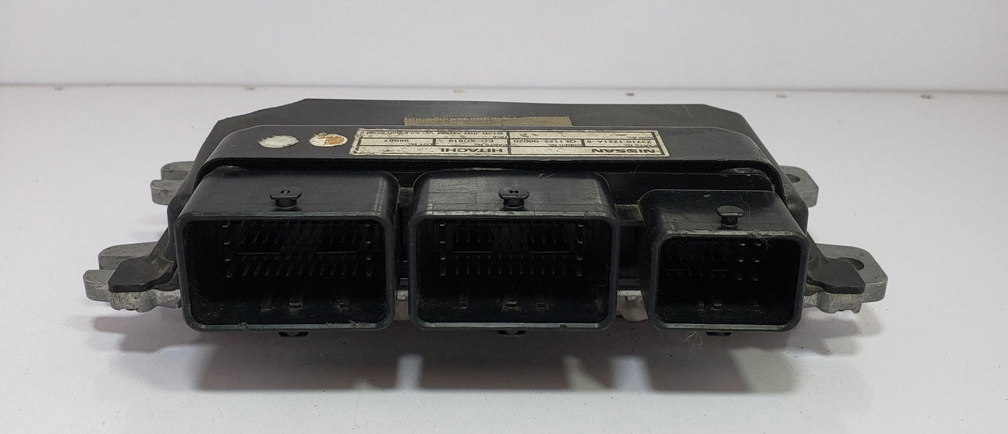 Nissan Engine Control Unit ECU 237101221A-5 EC-XC819 5600941622