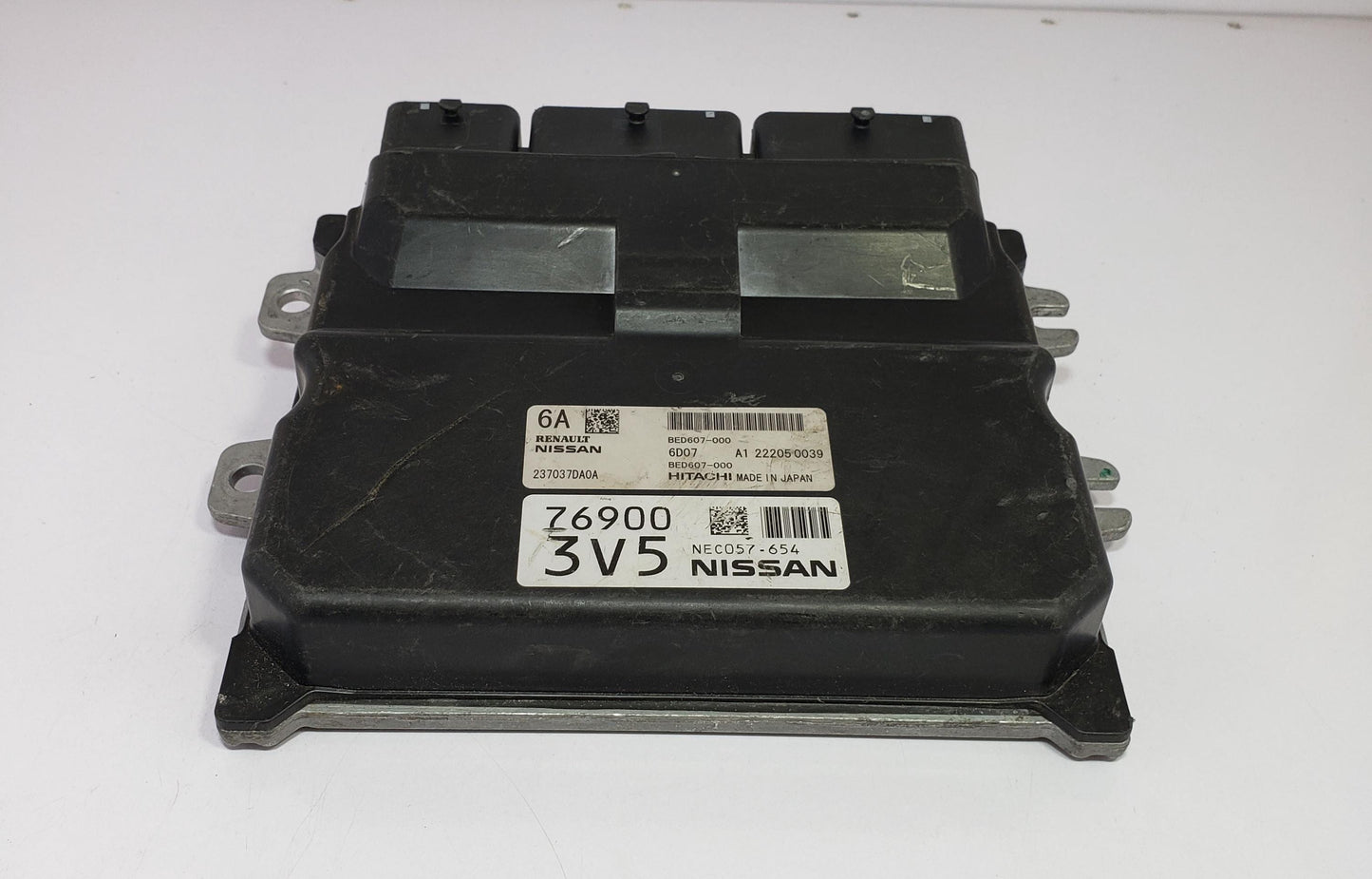 JDM Renault/Nissan ECU ECM Engine Module NEC057654 BED607000