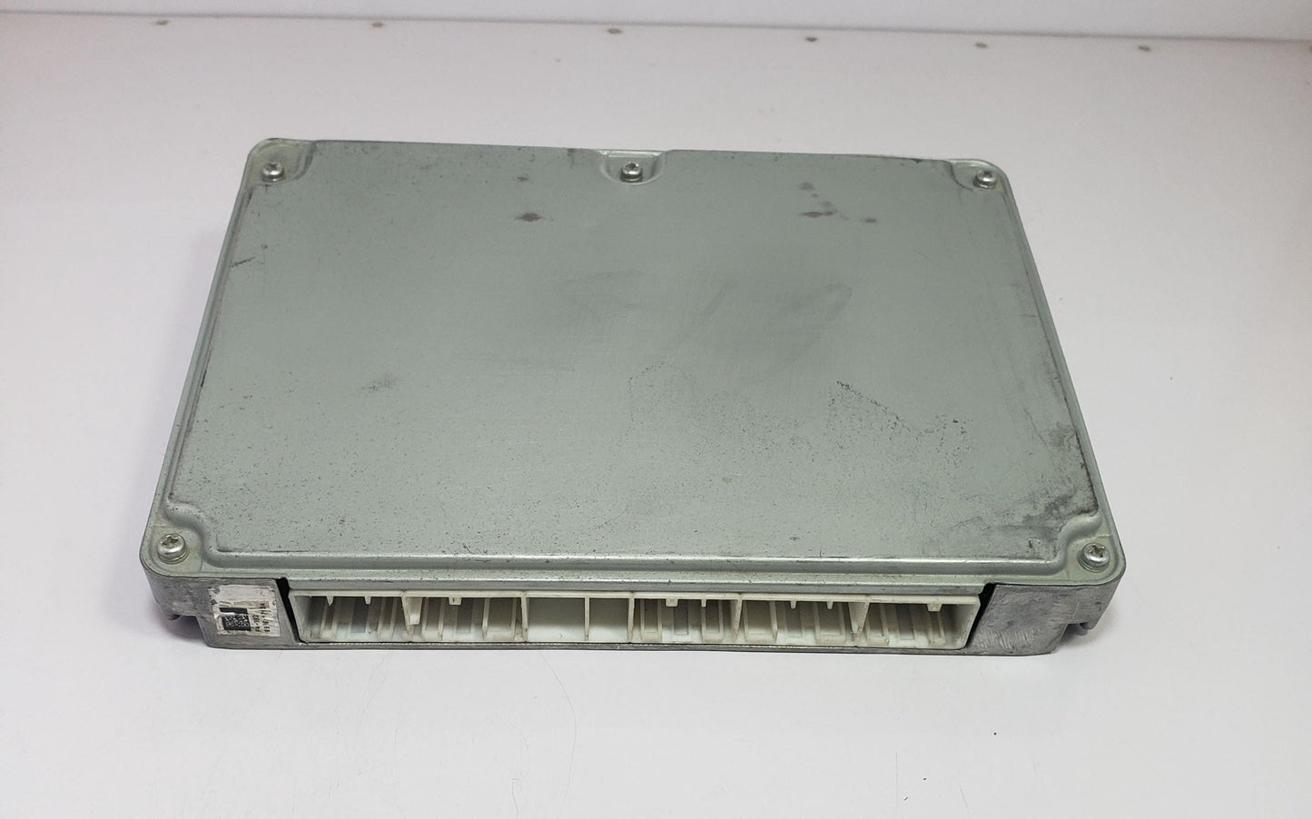 Hino RAMGER JO8E 89561-1160A Engine Control Unit / ECU R5-6-7