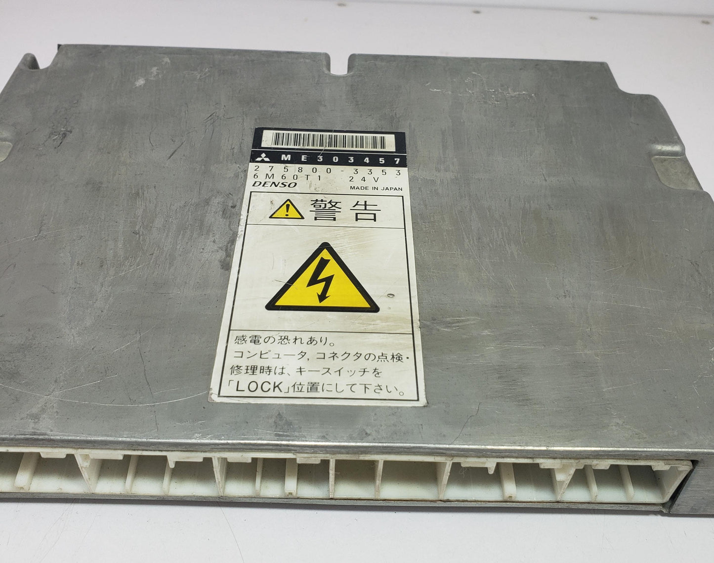 JDM Mitsubishi Fuso Fighter Mignon ECU ECM ME303457 Engine Computer
