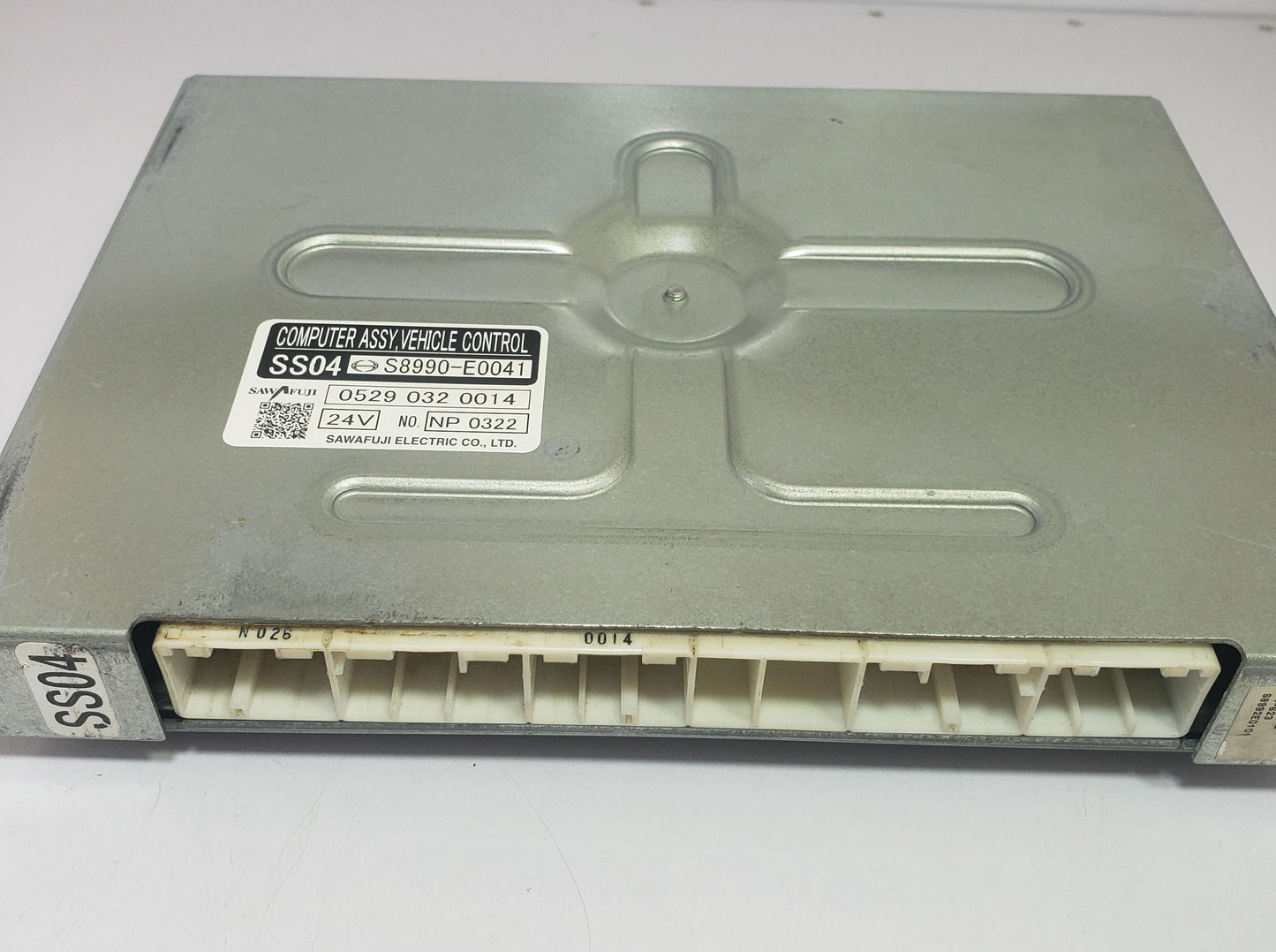 JDM Hino Ranger ECU ECM S8990‑E004105290320014 Engine Computer