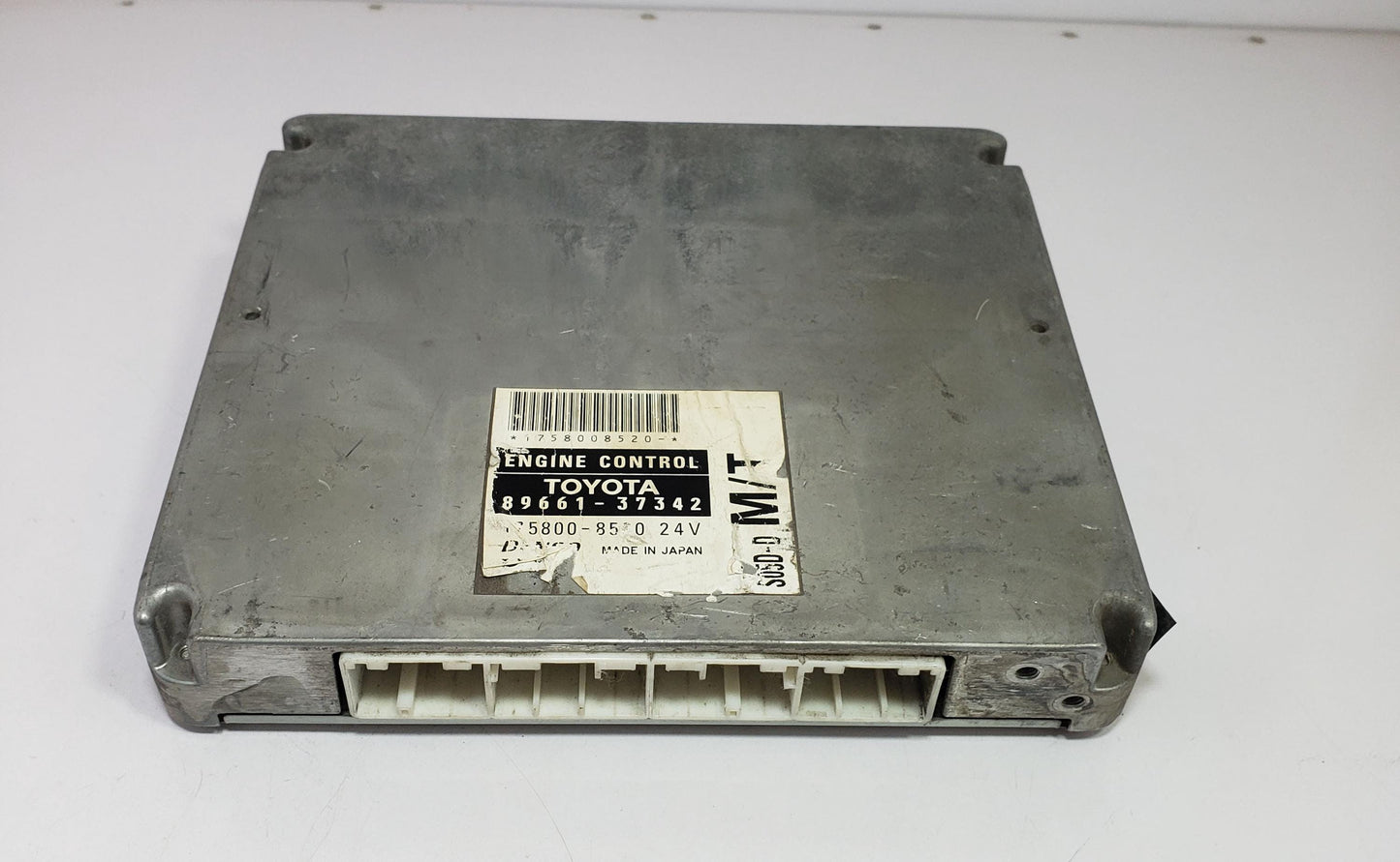 JDM Hino Dutro XZU411M ECU ECM 89661-37342 Engine Computer Module