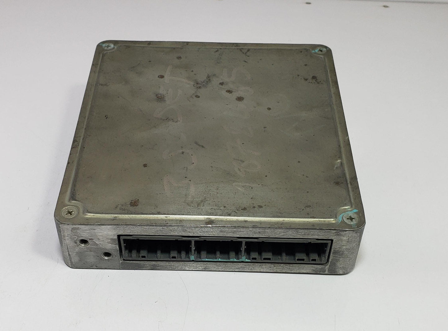 JDM Toyota RAV4 2000 Manual ECU ECM 89661-42030 Engine Computer